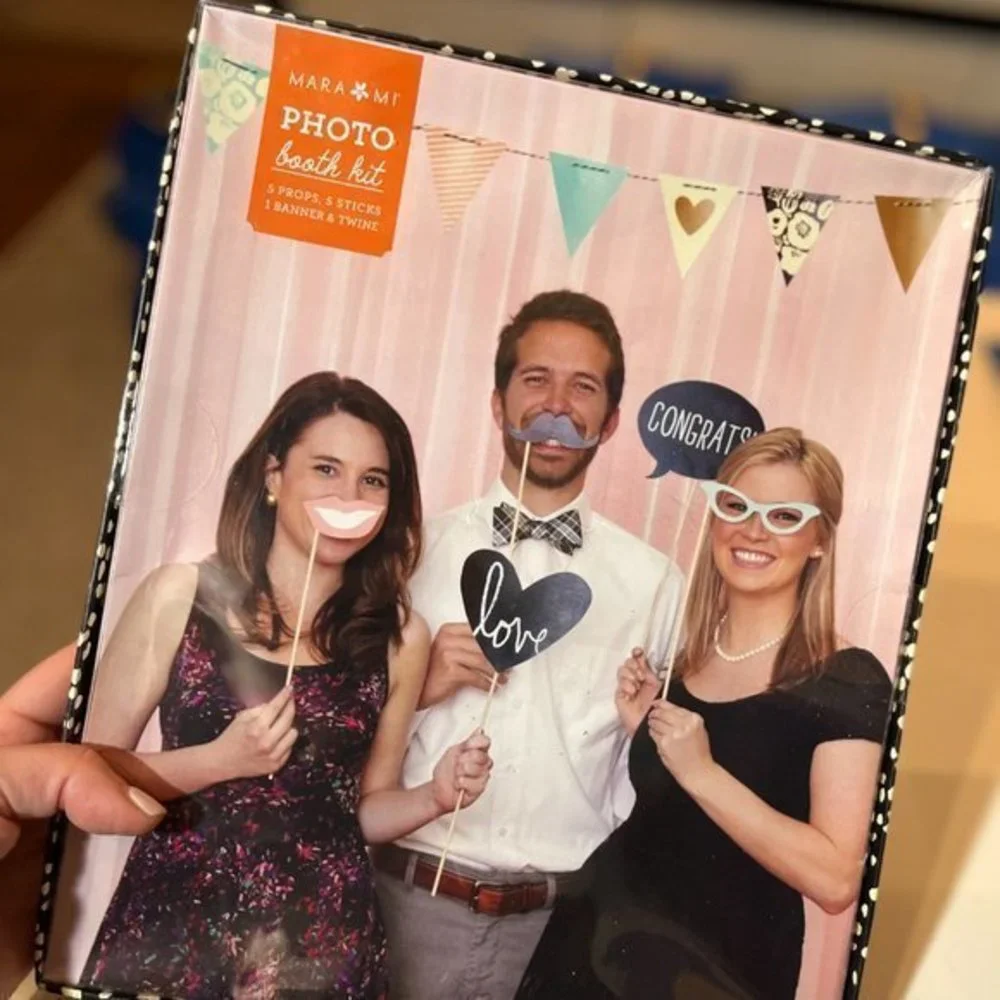 Photo Booth / Picture Taking Kit / Props for Photos (new)‎ (xlist)/party sup)